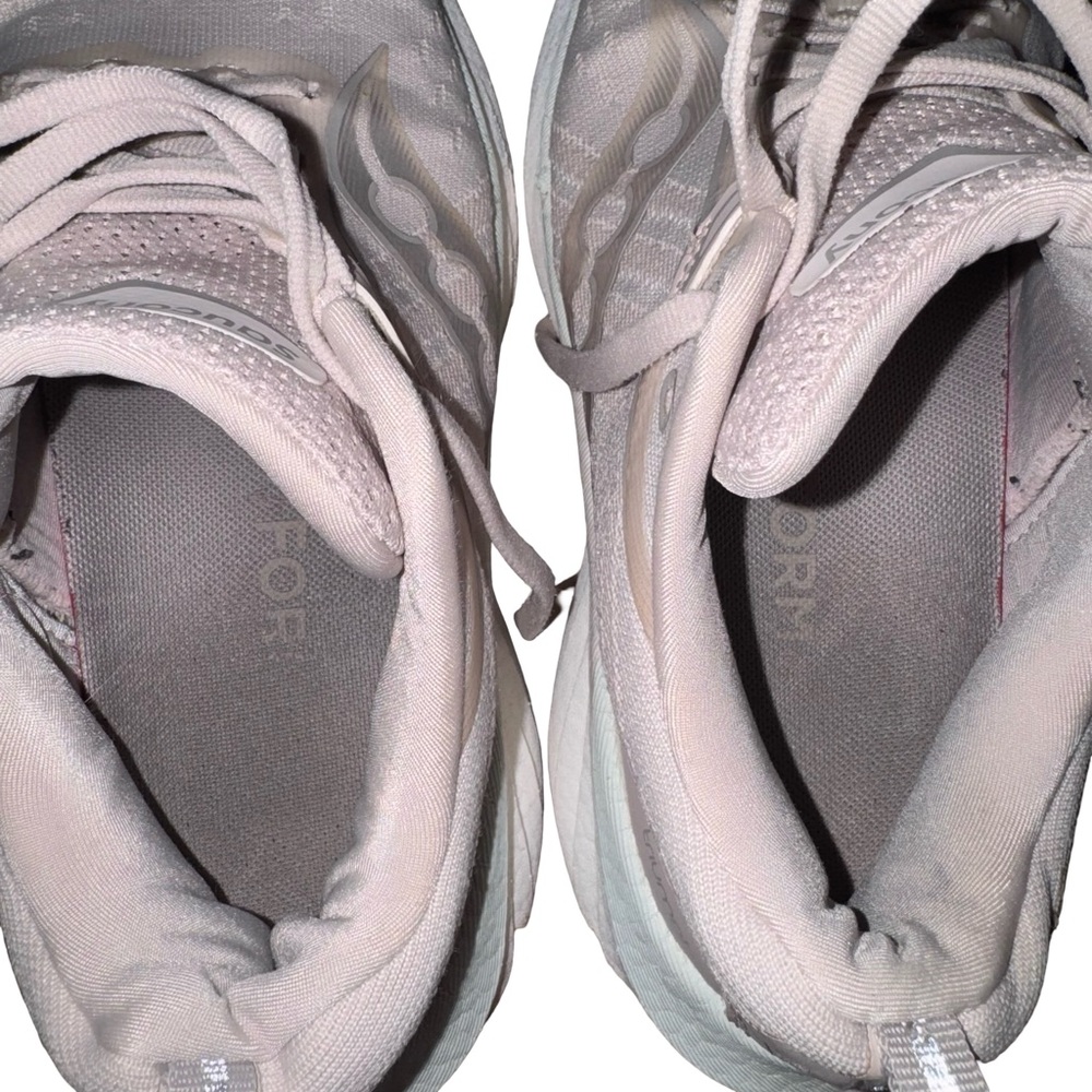 Saucony Triumph Running Shoes 7.5 PWRRUN PB Cushioned thick sole Neutral Trainer - Picture 8 of 8